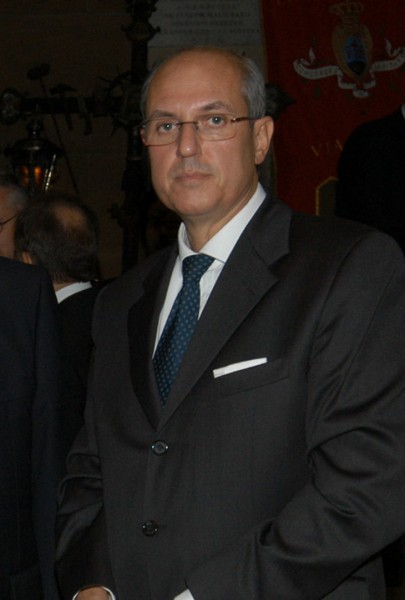 L’ex prefetto di Lucca e oggi consigliere di Stato Francesco Paolo Tronca torna in città, ospite degli Incontri con le Eccellenze di Fondazione Banca del Monte di Lucca e Fondazione Lucca Sviluppo
