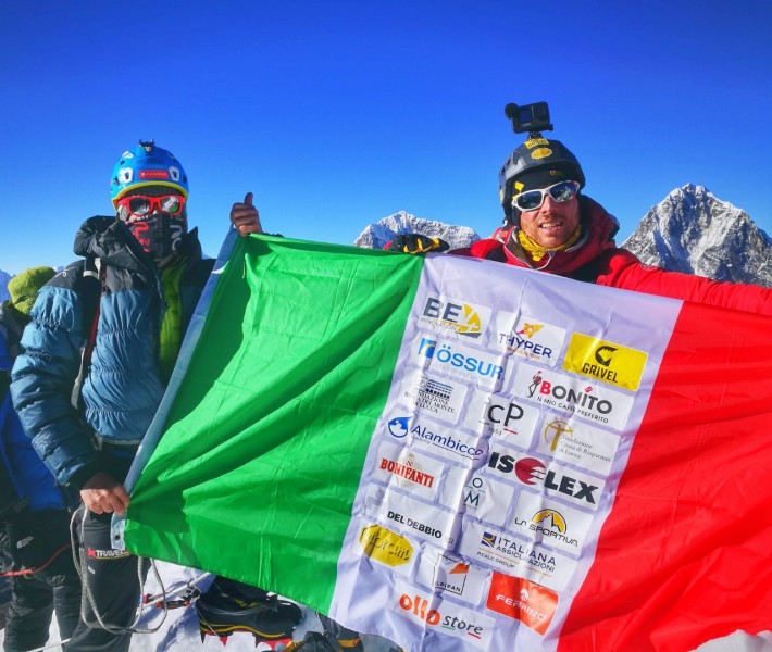 Complimenti ad Andrea Lanfri per la sua impresa con l'Everest