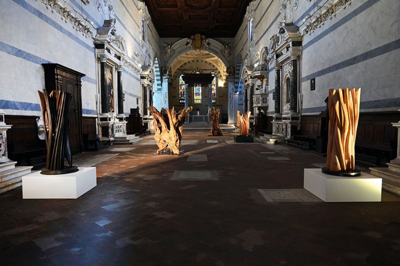 Apertura straordinaria nel fine settimana 18-19 giugno della mostra di Pablo Atchugarry “Il risveglio della Natura” al Palazzo delle Esposizioni di Lucca in occasione del mercato dell’antiquariato 