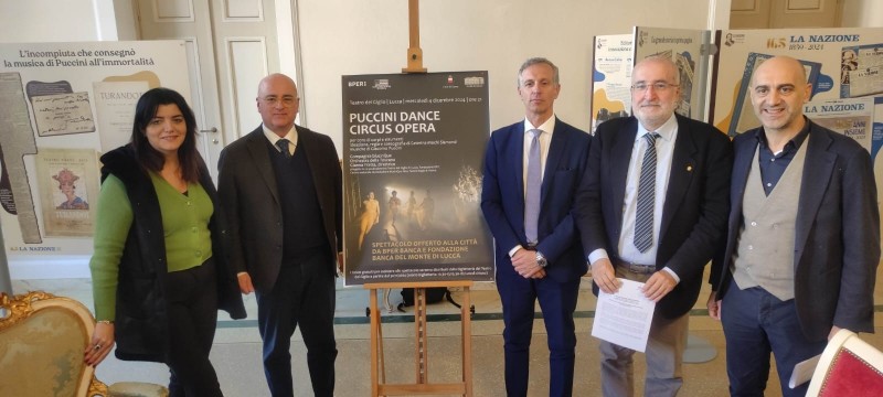 PUCCINI DANCE CIRCUS OPERA è lo spettacolo di Natale offerto alla Città di Lucca da BPER Banca e Fondazione Banca del Monte di Lucca