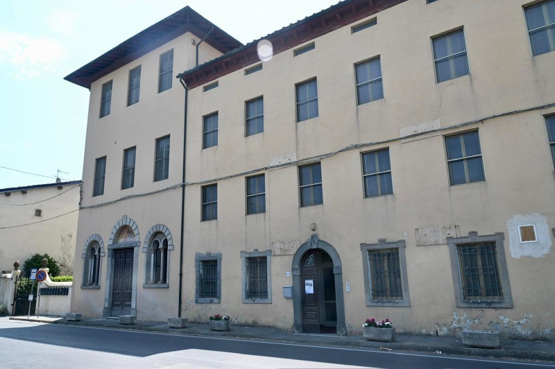 Il complesso immobiliare dell’Istituto Missionarie Secolari Comboniane di Carraia passa alla Fondazione Banca del Monte di Lucca. In previsione l’utilizzo a scopi sociali e di sviluppo del territorio 