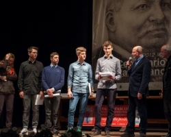 È “Fiori sul ciglio” la poesia vincitrice assoluta del concorso su Pascoli